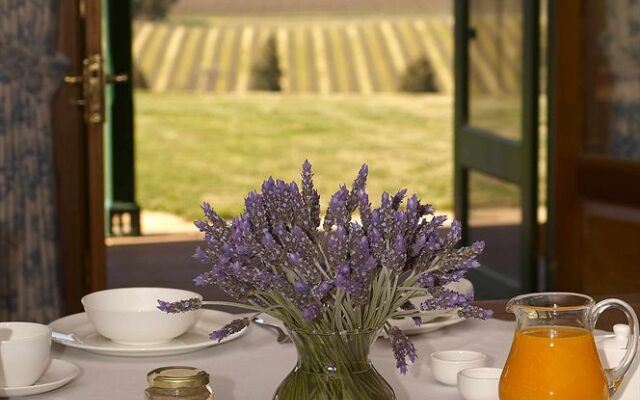 Abbotsford Country House
