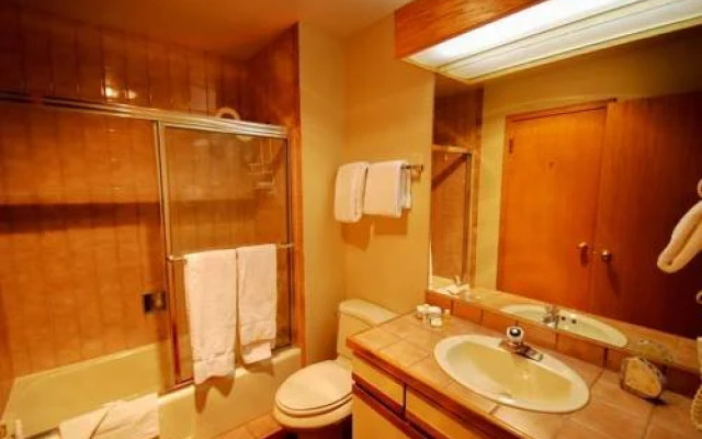 Ski Run by Key to the Rockies