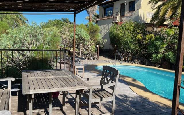 Parasol - Finca Tabaiba by TOR