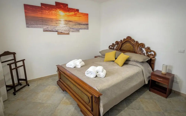 YourHome - Aury House