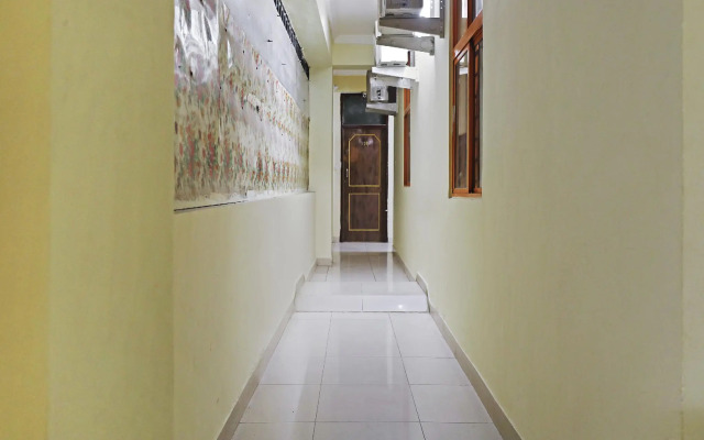 OYO Flagship 16105 Majestic