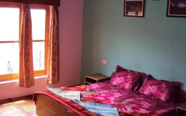 Leh Ling Guesthouse