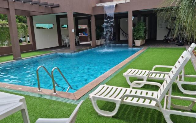 Hotel Rouver