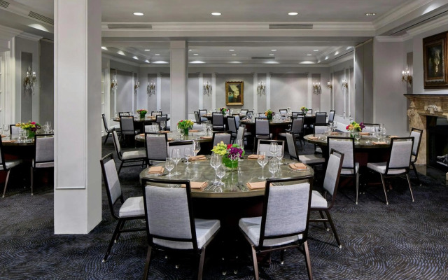 Le Pavillon, New Orleans, a Tribute Portfolio Hotel