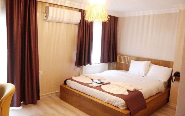 Karamazov Antik Otel