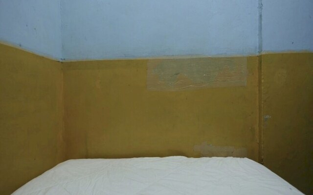 SPOT ON 93276 Fendi 2 Homestay SyariahNearPelabuhan Feri Batam Centre