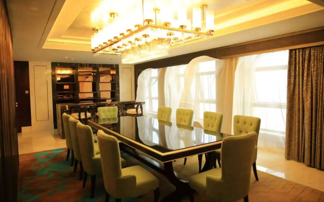 Ramada Yiyang Taojiang
