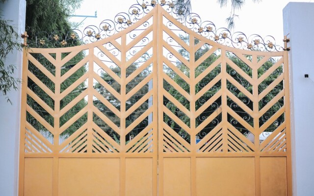 Villa Excellance Beach & Wavepool Resort