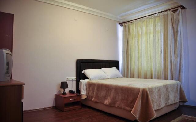 Abana Berrunil Otel