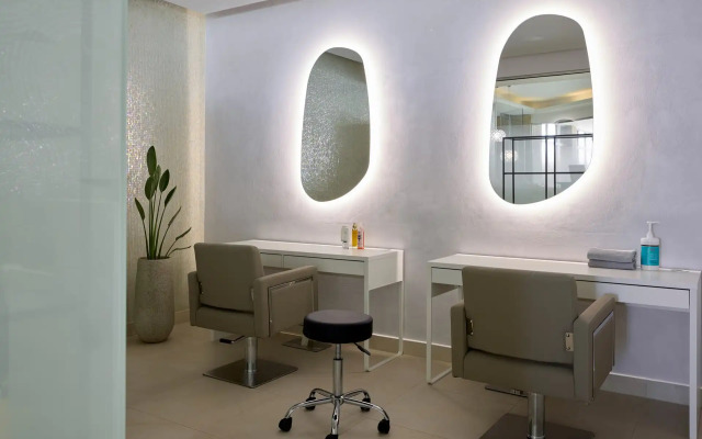 Boutique 5 Hotel & Spa - Adults Only