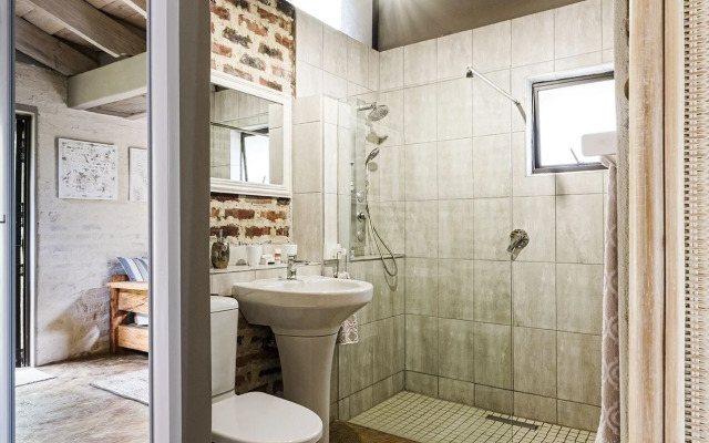 Glenda s Guest Suites