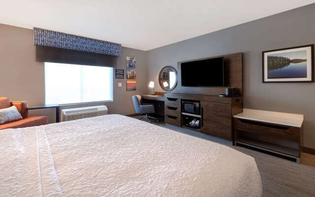 Hampton Inn Crown Point