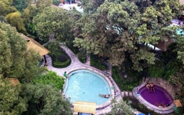 Tianci Hot Spring Resort