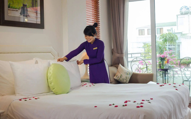 Mercury Central Hotel Hanoi