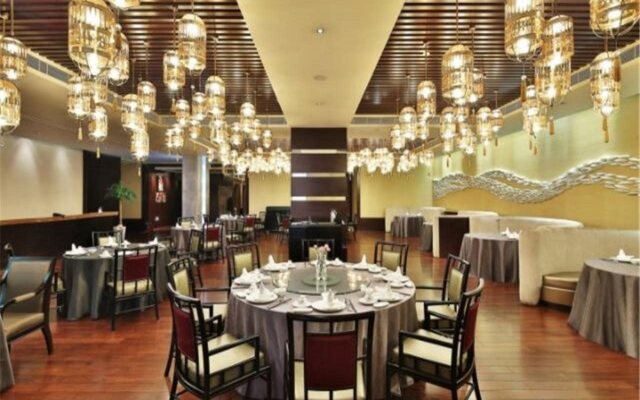 Jinjiang Hotel East Building