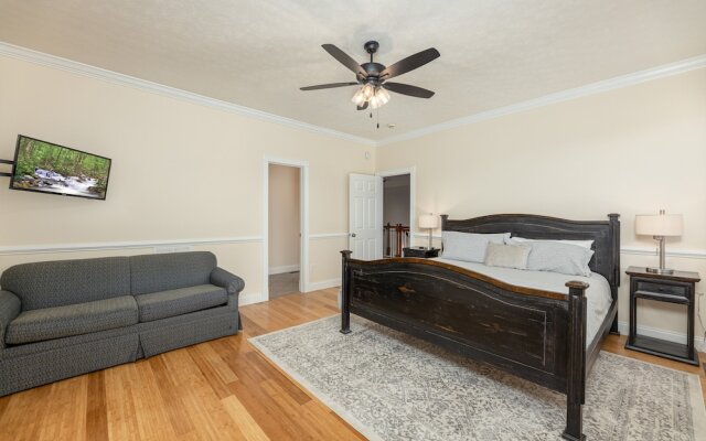 The Estate at Little Cove