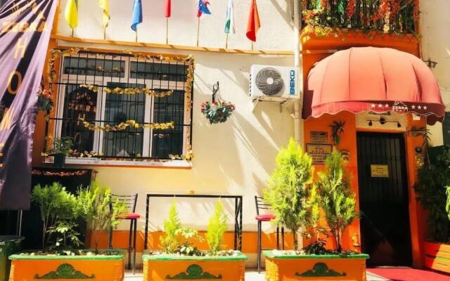 Zebra Hotel Alsancak