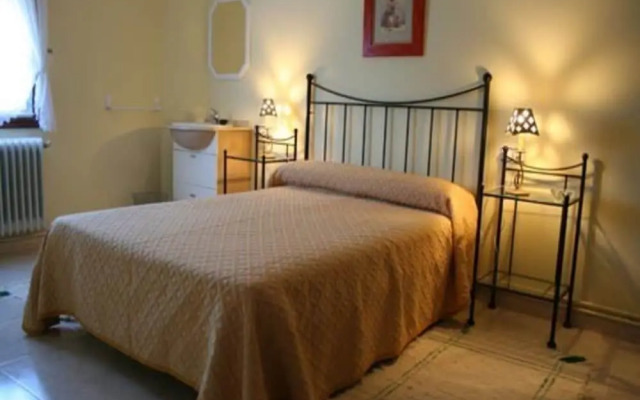 A Estrada 100126 6 Bedroom Holiday home By Mo Rentals