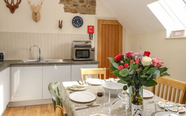 Cross Cottage