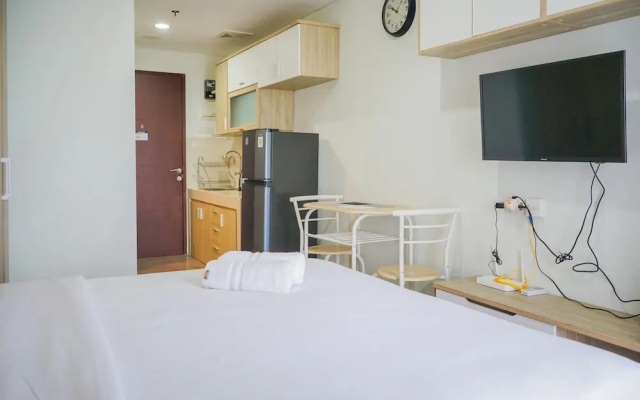 Minimalist and Comfy Studio Springwood Apartment – Guest Rooms – Tangerang