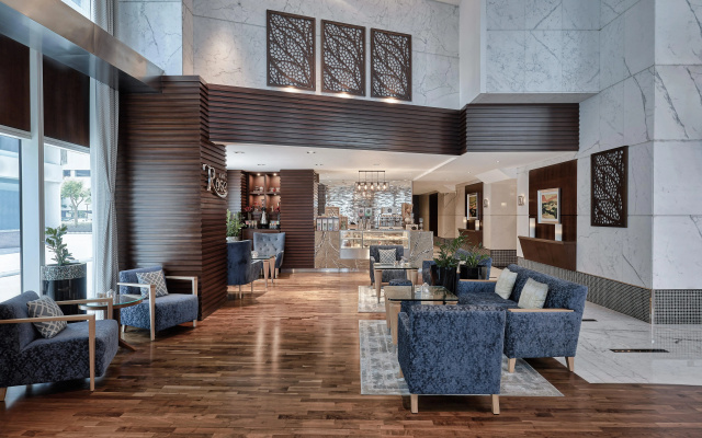 Rose Rayhaan Hotel by Rotana - Image 2