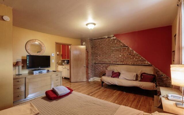 Grand Studio - Metro Papineau - Downtown