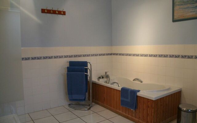 Les Eaux Tranquilles