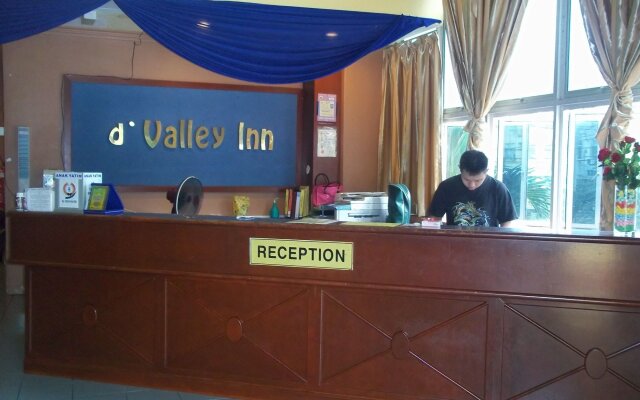 D Valley Hotel