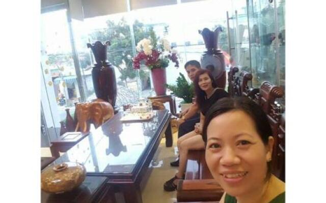 Quang Nhat Hotel