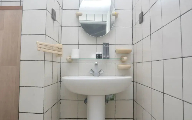 Homey And Nice 2Br At Semanggi Apartment