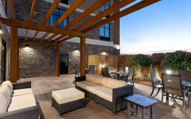 Homewood Suites by Hilton Fayetteville