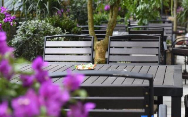 Qingshu Garden Hotel