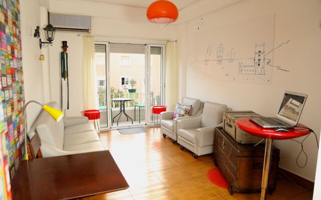 Santos Hostel - Lisbon