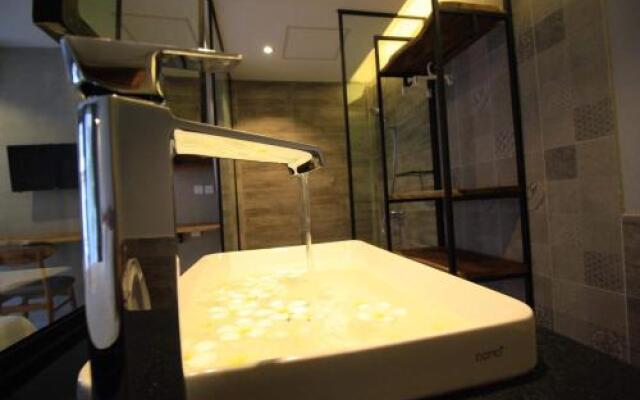 BK Hotel