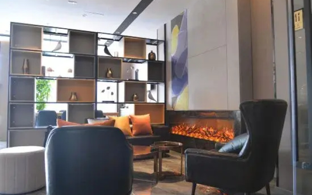 Homeinn Selected Hotel (Yantai Fushan District Yongda Street)