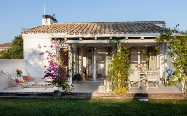 Casa Tecolote in Chiclana de la Frontera