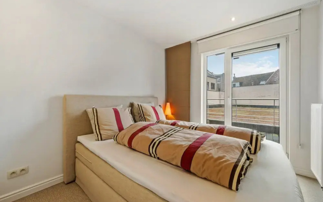 Luxury 4-bedroom Apartment With Large Terrace