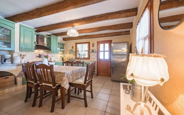 Villa Vally
