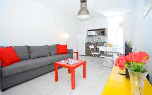 Villa Byron Suites