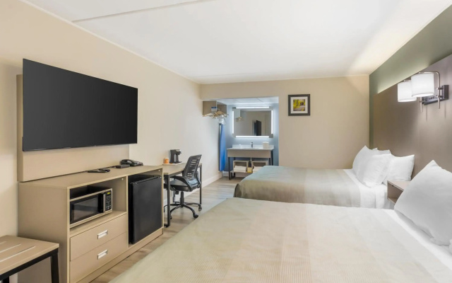 Quality Inn Smoketown - Lancaster Area
