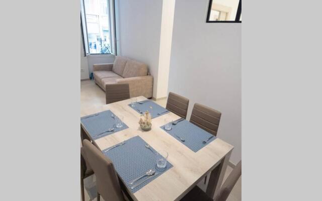 Casa al Mare a Menton a 100 metri dalla spiaggia
