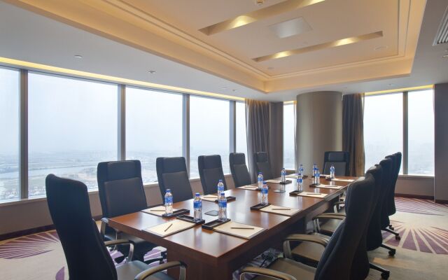 Crowne Plaza Huizhou by IHG