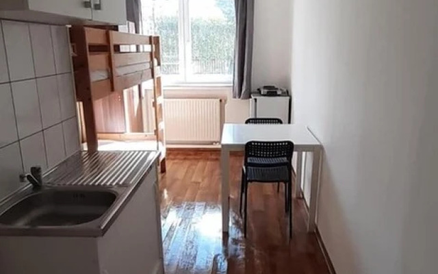 2-Rent Group Hostel Apartments EVE74