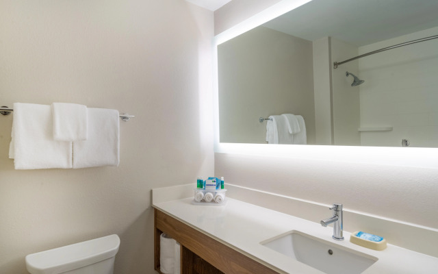 Holiday Inn Express Howe by IHG