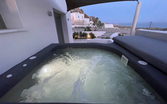 VILLA DI CAPO - Santorini Old Winery Luxury Villas