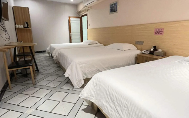 Maoming Yuehai Hotel