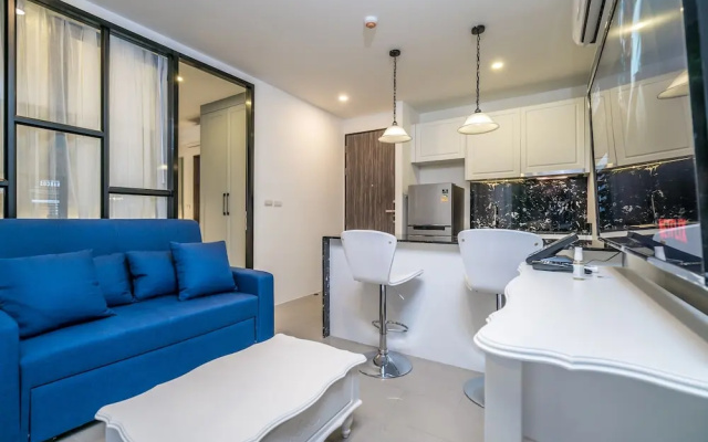 Private apartment at Palmyrah by Lofty
