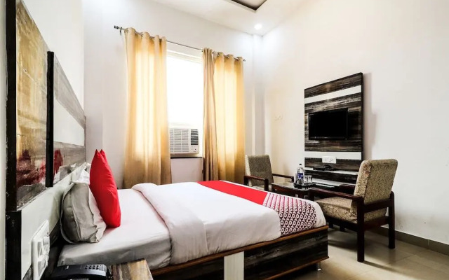 Hotel Bandhan by OYO Rooms