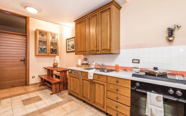 Stunning Home in Rijeka With Wifi and 5 Bedrooms