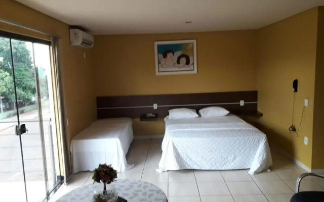 Almeida'S Hotel